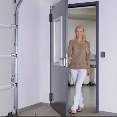 MULTI-FUNCTION DOOR